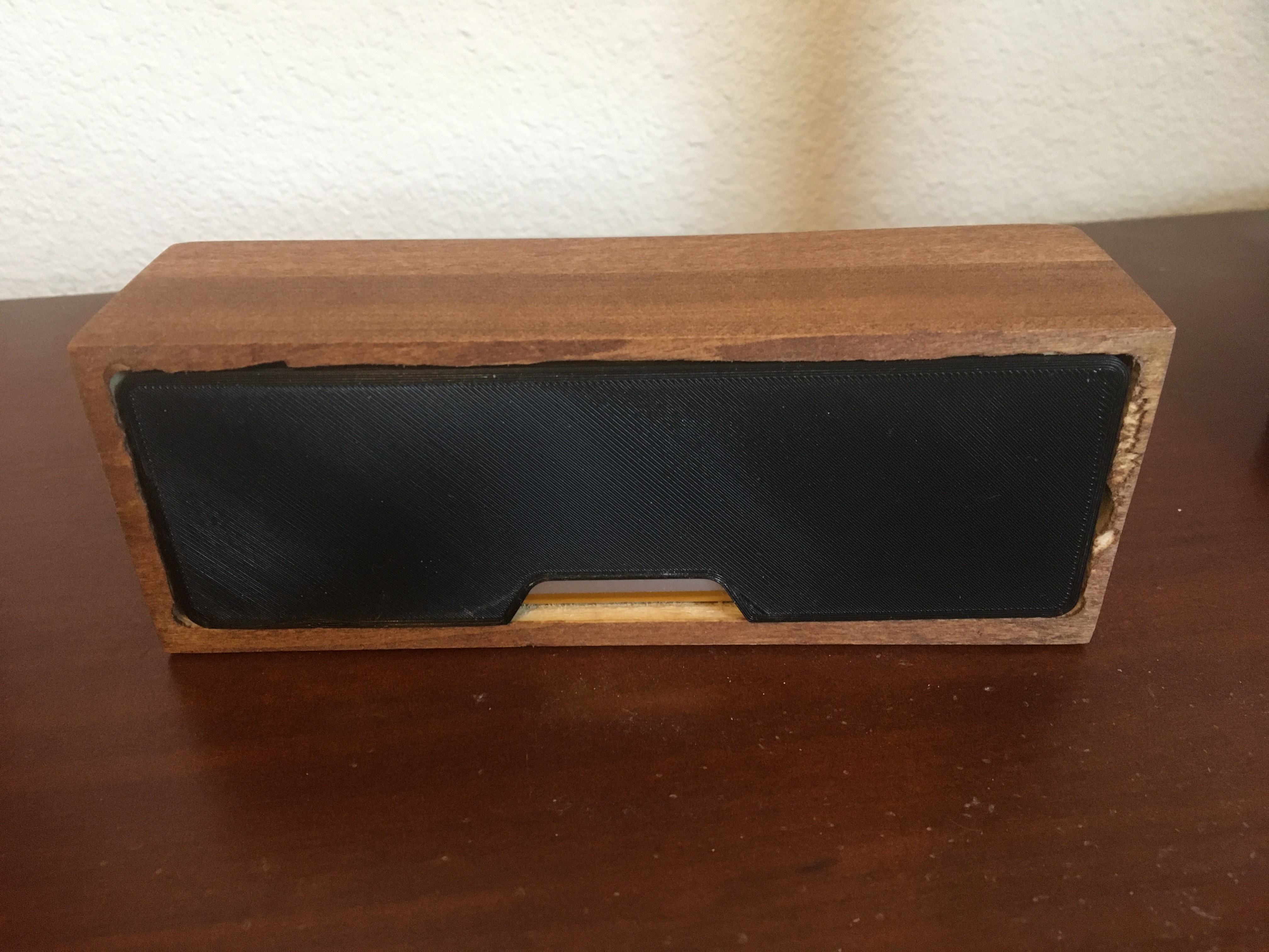 Bottom cover held on by magnets, giving clean access to the electronics bay.