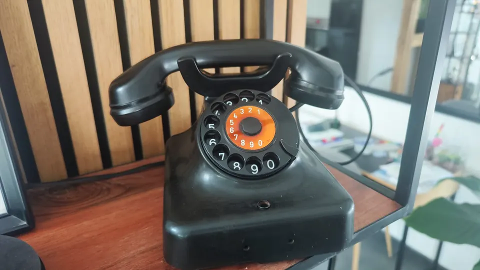 Rotary Phone Voice Assistant with ESP32 and Home Assistant