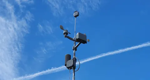 ESPHome Weather Station: Build a Solar-Powered ESP32 Weather Station